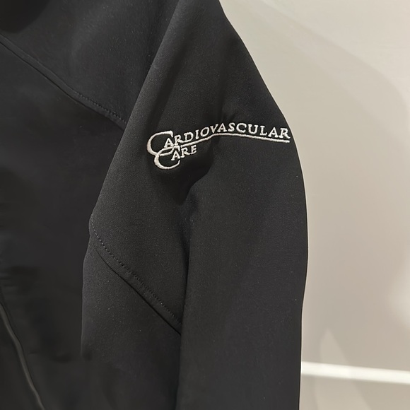 Patagonia Women’s Soft Shell Jacket - Picture 2 of 2